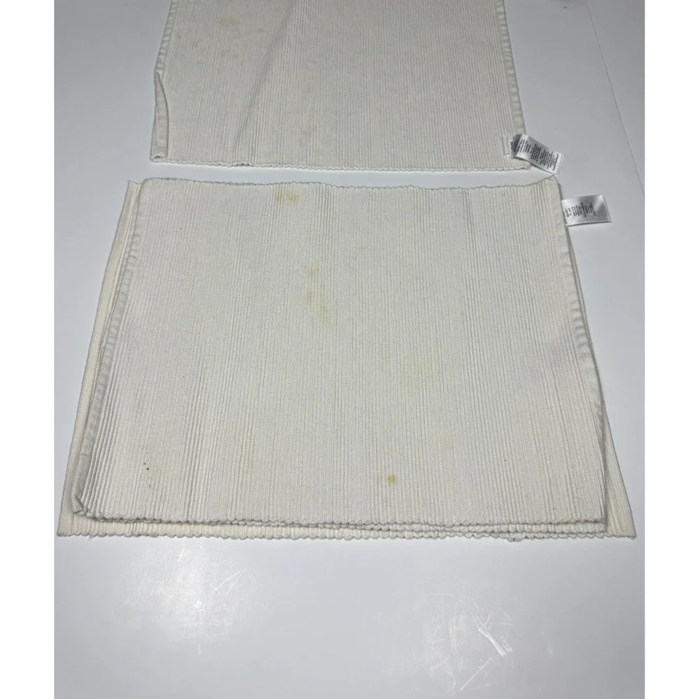West Elm Riviera White‎ Cotton Scallop Edge Rectangular Table Placemats 4-PC Set